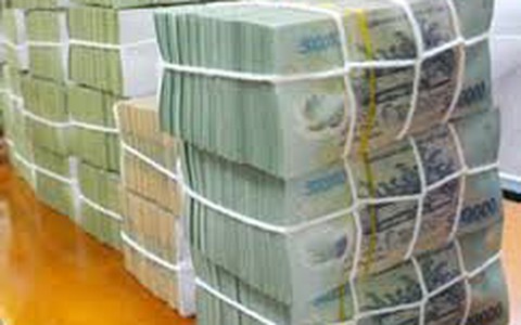 Chiếm đoạt hơn 422 tỉ đồng của 4 ngân hàng