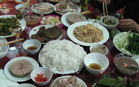 ​Nhập tiệc theo sức khỏe