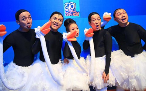Chìm - nổi văn nghệ năm Giáp Ngọ