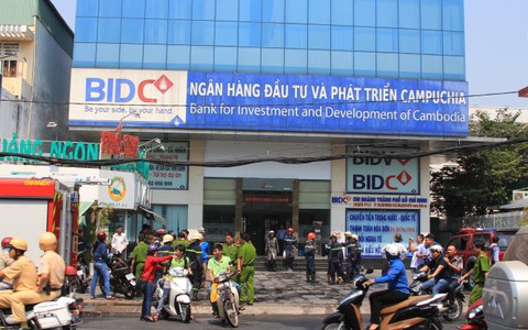 Cháy ở chi nhánh ngân hàng BIDC tại TP.HCM