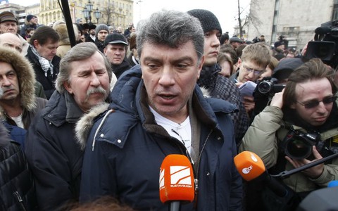 Thủ lĩnh đối lập Nga Nemtsov bị bắn chết