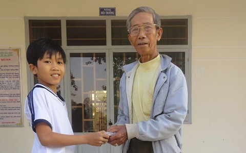 Khen học trò