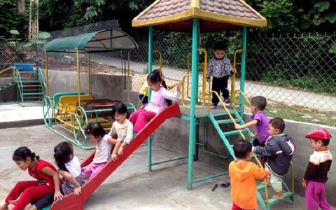 Hỗ trợ hệ thống vui chơi, giải trí cho trẻ em miền núi