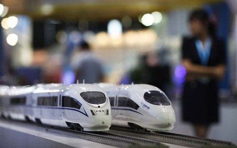 Điểm tin: Xây dựng mới tuyến đường sắt tốc độ cao