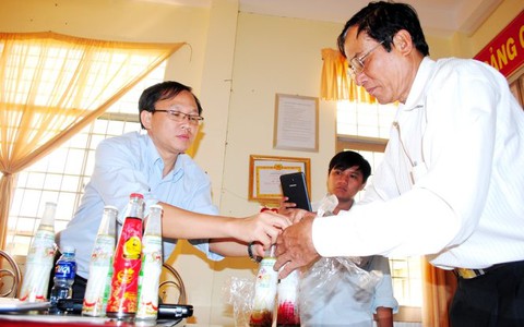 Khách hàng ở Cà Mau khiếu nại hàng Tân Hiệp Phát rút đơn