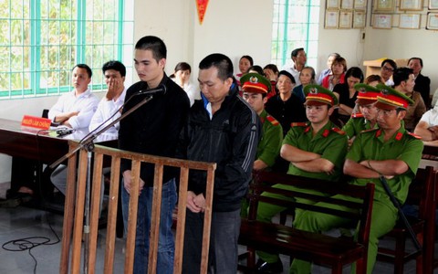 Hung thủ giết người vì ghen nhận án 20 năm tù