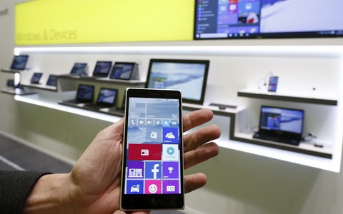 Microsoft sẽ "biếu không" Windows 10 cho người dùng lậu