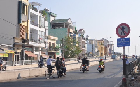Có thêm 5 cây cầu qua Thanh Đa