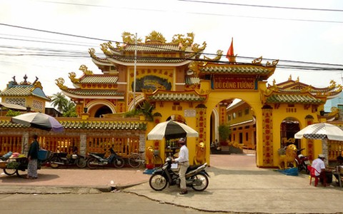 Dân thờ chủ chợ