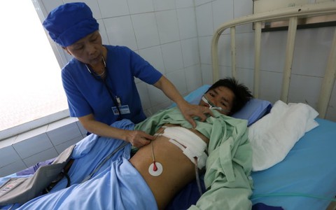 Cứu sống nạn nhân bị đâm thấu tim