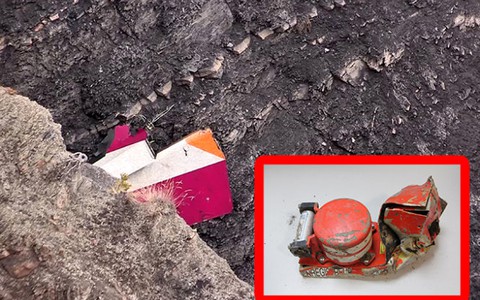 Gần 700 cảnh sát, lính cứu hỏa tìm kiếm máy bay Germanwings