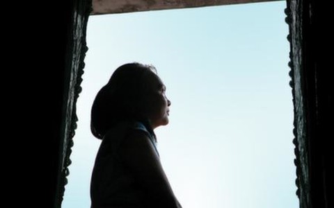 ​​Không để người trầm cảm một mình