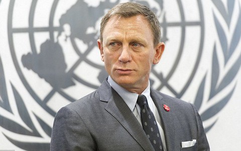Daniel Craig trở thành đại sứ LHQ về bom mìn