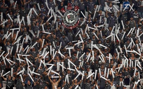 8 cổ động viên Brazil chết trong vụ thảm sát