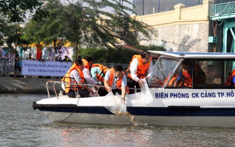 Nghiên cứu ban hành quy định về đánh bắt cá trên kênh