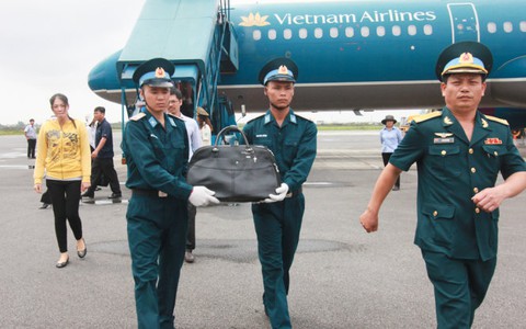 Đưa di cốt thiếu tá Nguyễn Anh Tú về quê nhà