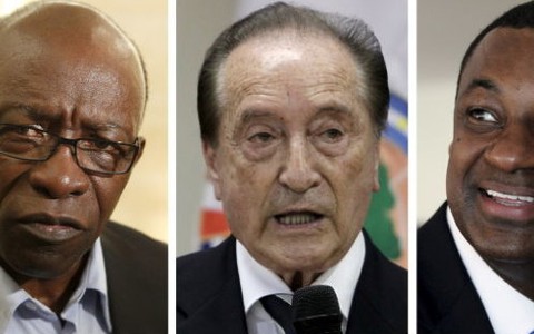 FIFA và chuyện
quyền - tiền