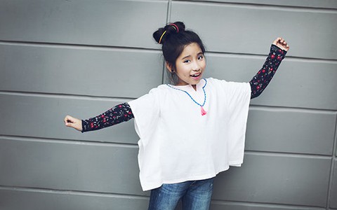 1-6, nghe Ju Uyên Nhi hát Mùa hè của em