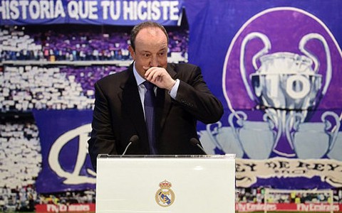 HLV Benitez bật khóc trong lễ ra mắt tại Real Madrid