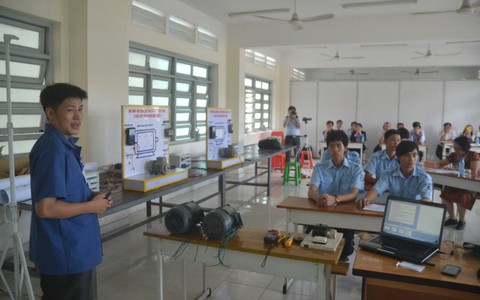 Khai mạc Hội thi giáo viên
dạy nghề 2015