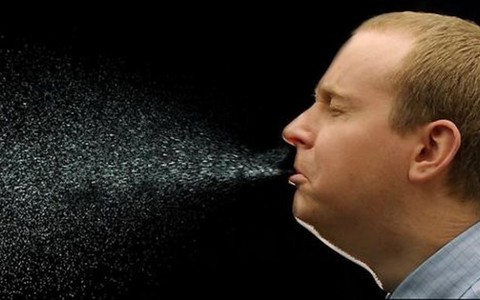 Blog bác sĩ: Ho và hắt xì đúng cách