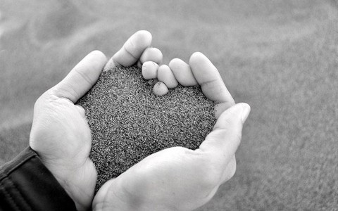 Bảo vệ gia đình trước những nghi án "người thứ ba"