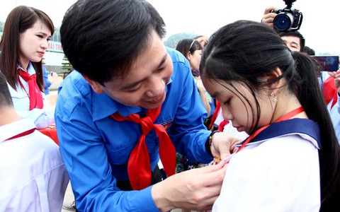 Sôi nổi hành trình “Cháu ngoan Bác Hồ”