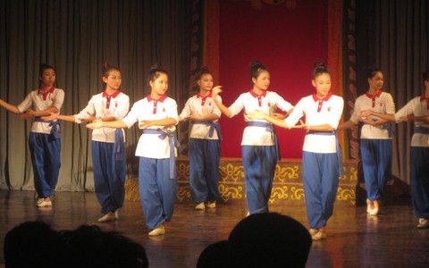 Đào tạo diễn viên: từ trường đến... lò! Giấc mơ “con hát trẻ”