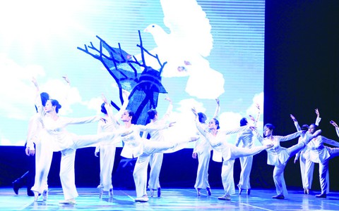 Đầu tư cho múa: vừa dư vừa thiếu!