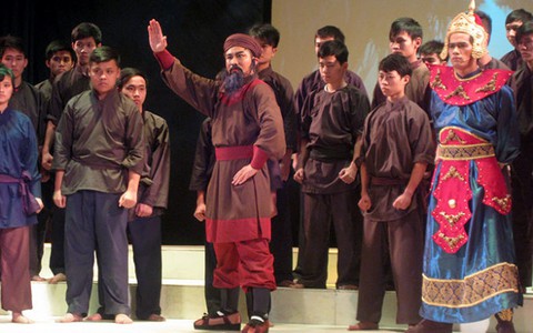 Chèo, tuồng, múa rối nước, cải lương "sống khỏe"