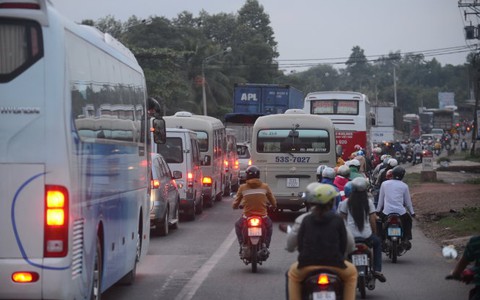 Quan tâm và giám sát tài xế