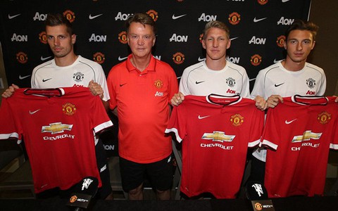 HLV Van Gaal cảnh báo các tân binh