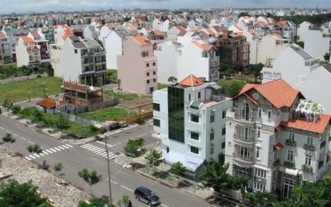 Phú Mỹ Hưng “cầu cứu” vì bị mùi hôi thối tấn công