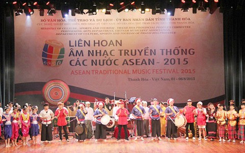 Liên hoan âm nhạc truyền thống các nước ASEAN 2015
