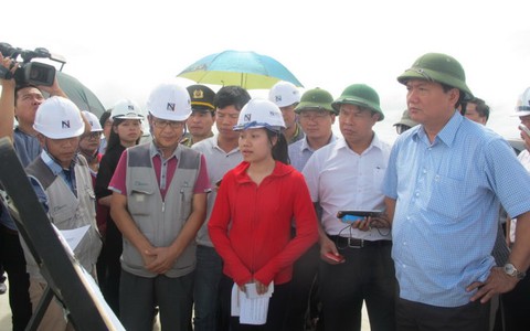 Chậm tiến độ không được đổ cho thời tiết