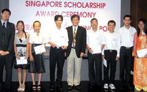 Điều kiện nhận học bổng Singapore ngành công nghệ môi trường?