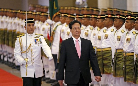 Thủ tướng Nguyễn Tấn Dũng gặp chủ tịch Hạ viện Malaysia