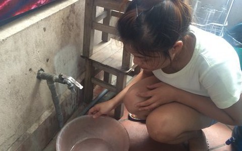 Vỡ ống nước sông Đà lần thứ 13: Chỉ biết chờ may rủi !