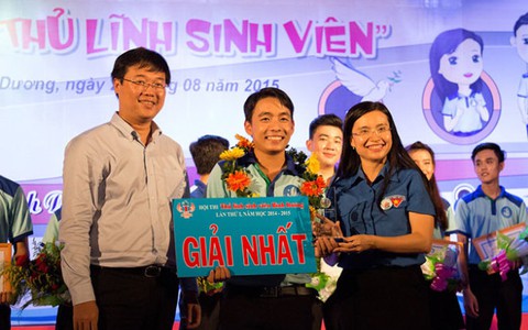 Nguyễn Công Thành đoạt giải thủ lĩnh sinh viên Bình Dương