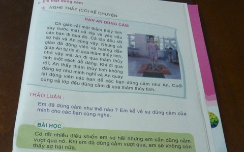 "Trẻ nhỏ đi trên thủy tinh không có gì nguy hiểm cả!”