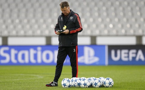 Ông Van Gaal không muốn bẽ mặt trước Swansea