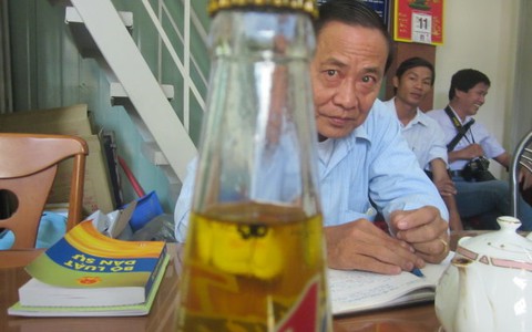 Điểm tin: Không giám định được chai Number One có vật thể lạ