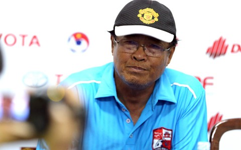 “ĐTLA đá như thể cho một đội bóng khác”
