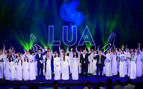 Câu chuyện hoà bình: Đốt lửa và giữ lửa