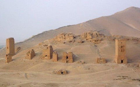 IS lại phá hủy di tích cổ ở Palmyra