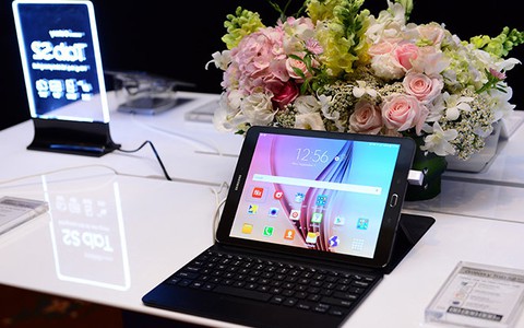 Galaxy Tab S2 siêu mỏng nhẹ ra mắt ấn tượng tại Việt Nam