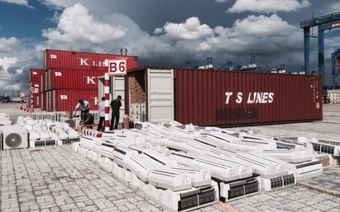 Máy lạnh, mỹ phẩm... đội lốt máy công nghiệp, đồ cầm tay