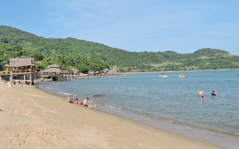 Khám phá bãi Rạng