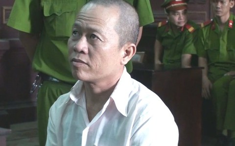 Tù chung thân người đàn ông giết vợ, chôn xác giữa nhà
