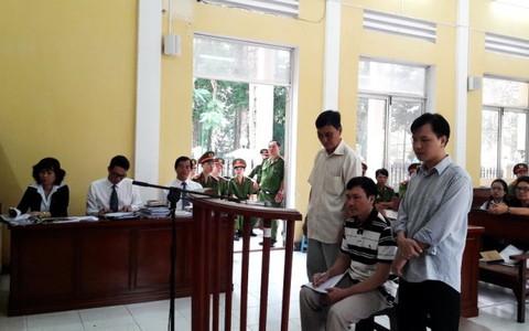 Công an dùng nhục hình làm oan 7 người, đề nghị 13-36 tháng tù
